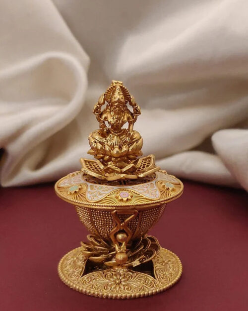 Antique Kum Kum Box Sindoor Dabbi Kankawati by Nayab