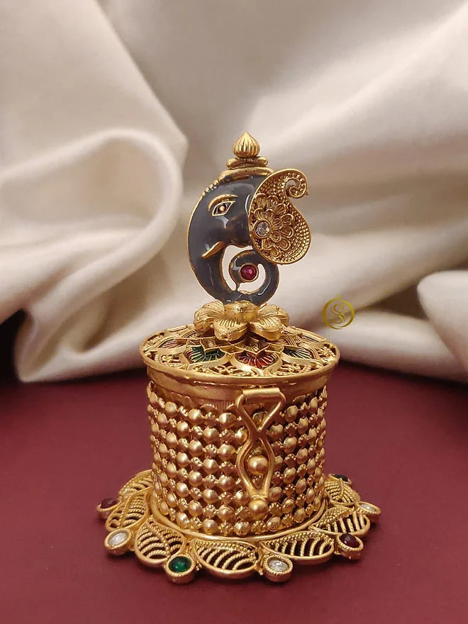 Antique Kum Kum Box Sindoor Dabbi Kankawati by Nayab