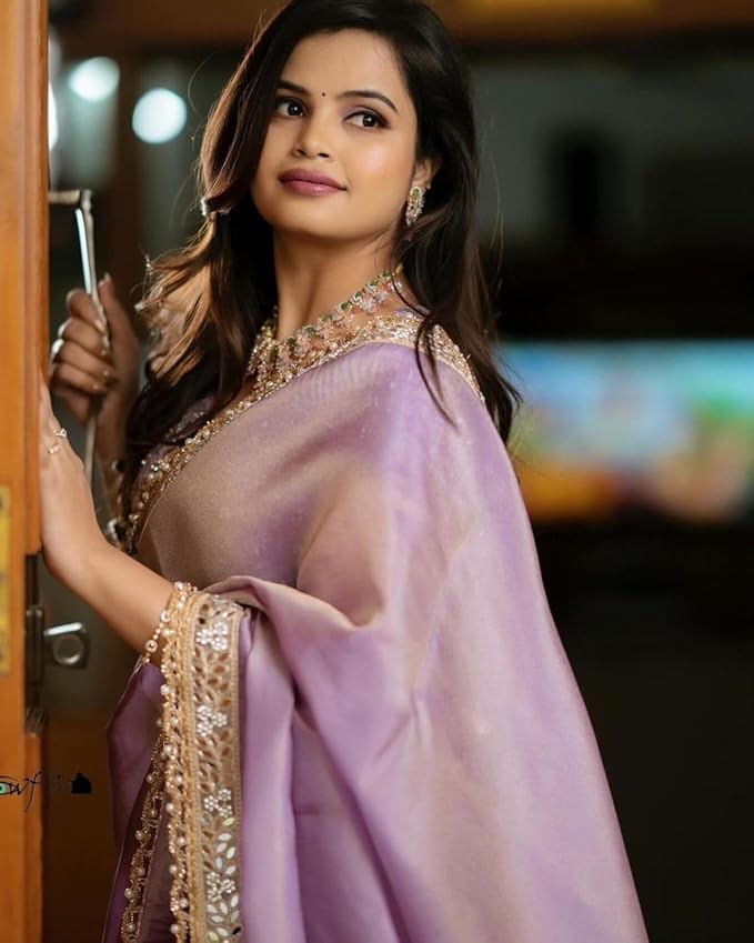 MUNIR Women's Silver Tissue Silk Ethnic Saree With Unstiched Blouse Piece For Festival And Function. - Image 2