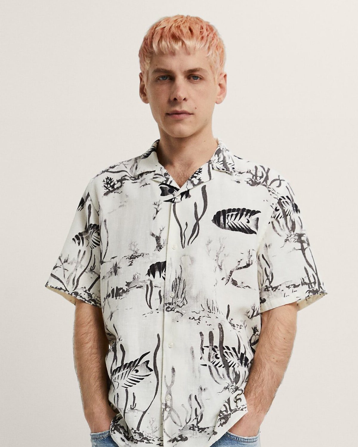 Contrasting Sole Plimsolls